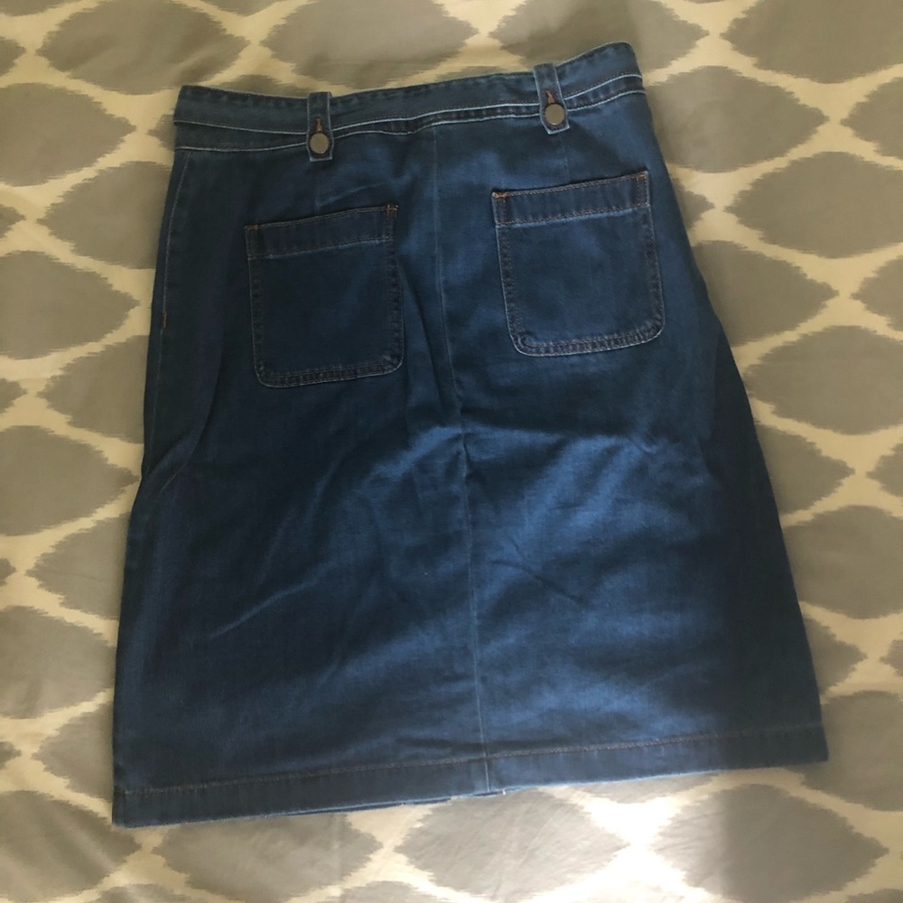 Loft Denim Skirt size 6